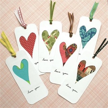 mmmmcraftsheartbookmarks