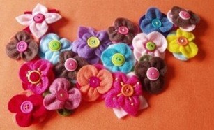 koalabrainsfeltflowerhairclip