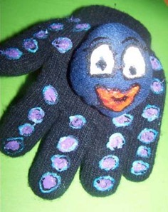 craftsandcreationsseamonsterglove