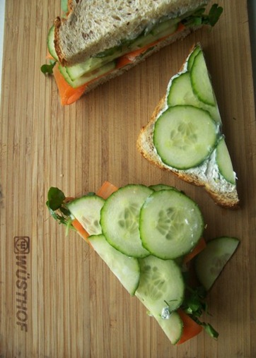 lunch cucumber sandwich